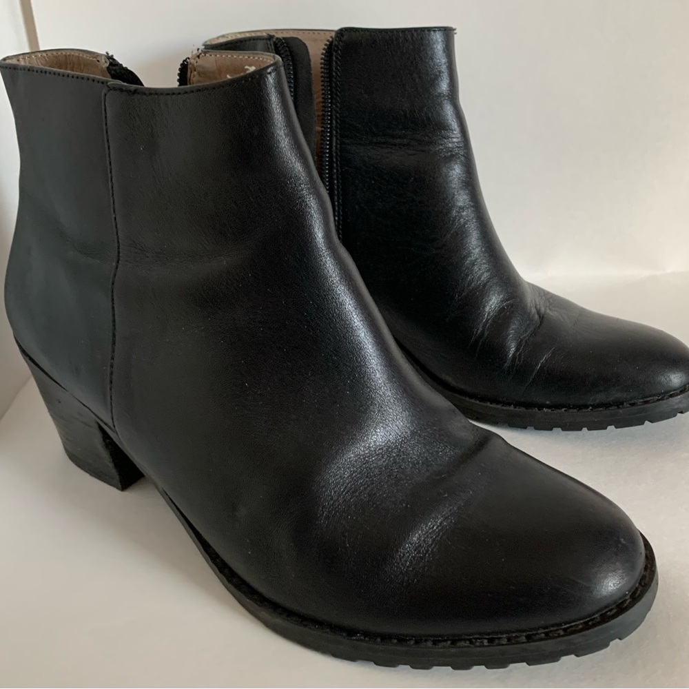 Land’s End ankle boots black 8.5
